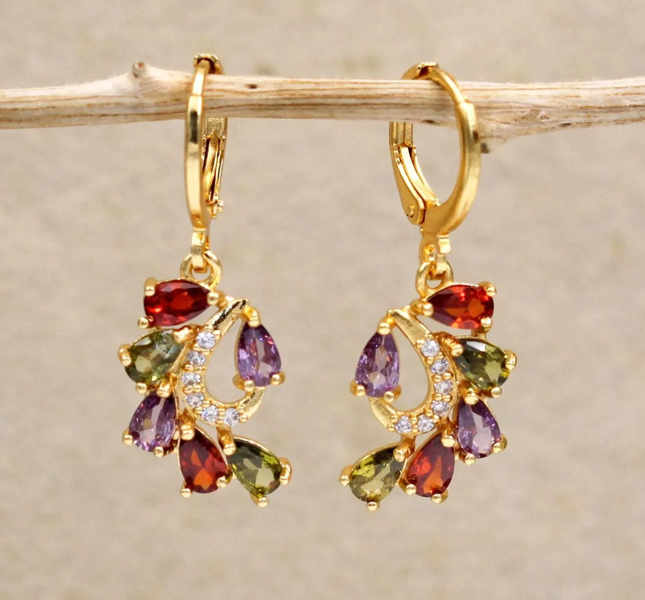 18K Gold Plated, 4 Pairs Drop Dangle Earrings Set for Women, Flower/Heart/Animal/Pearl Drop earrings, Hypoallergenic Cubic Zirconia Earrings, Lightweight, Party earrings, gold earrings, Jewelry for Gifts, Fashion