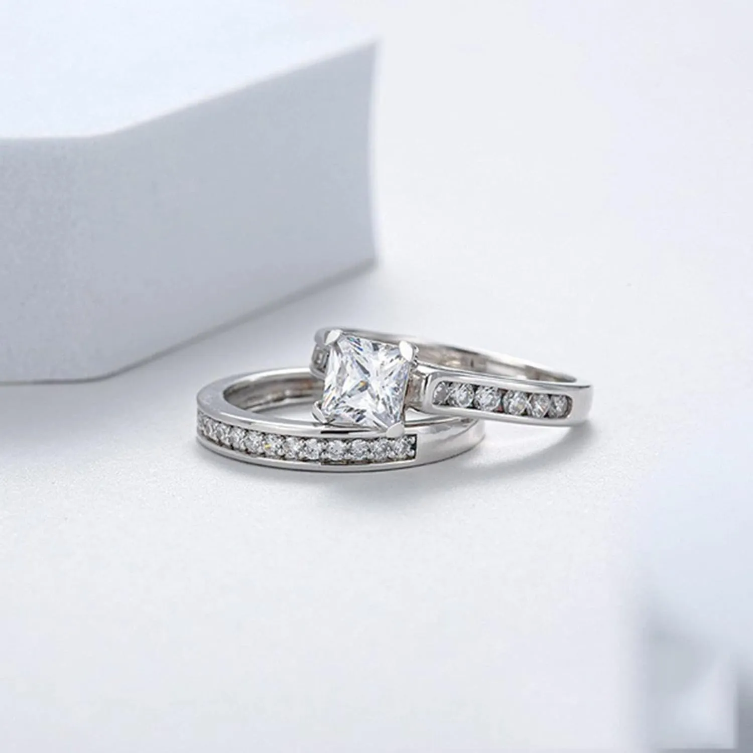 2Pcs Square Zircon Engagement Ring Set Bride Wedding Band Anniversary Ring for Women Exquisite Jewelry (Silver, 8)