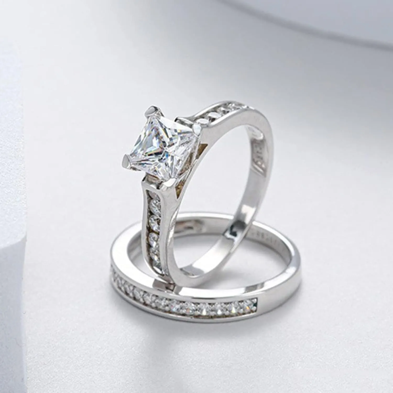 2Pcs Square Zircon Engagement Ring Set Bride Wedding Band Anniversary Ring for Women Exquisite Jewelry (Silver, 8)