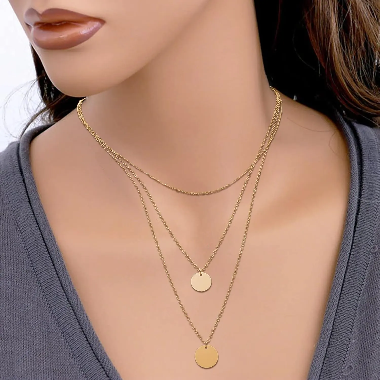 3 Layered Necklaces for Women Dainty Pendant Necklaces Personalized Chain Necklace Gifts Jewelry Lady (Gold, One Size)