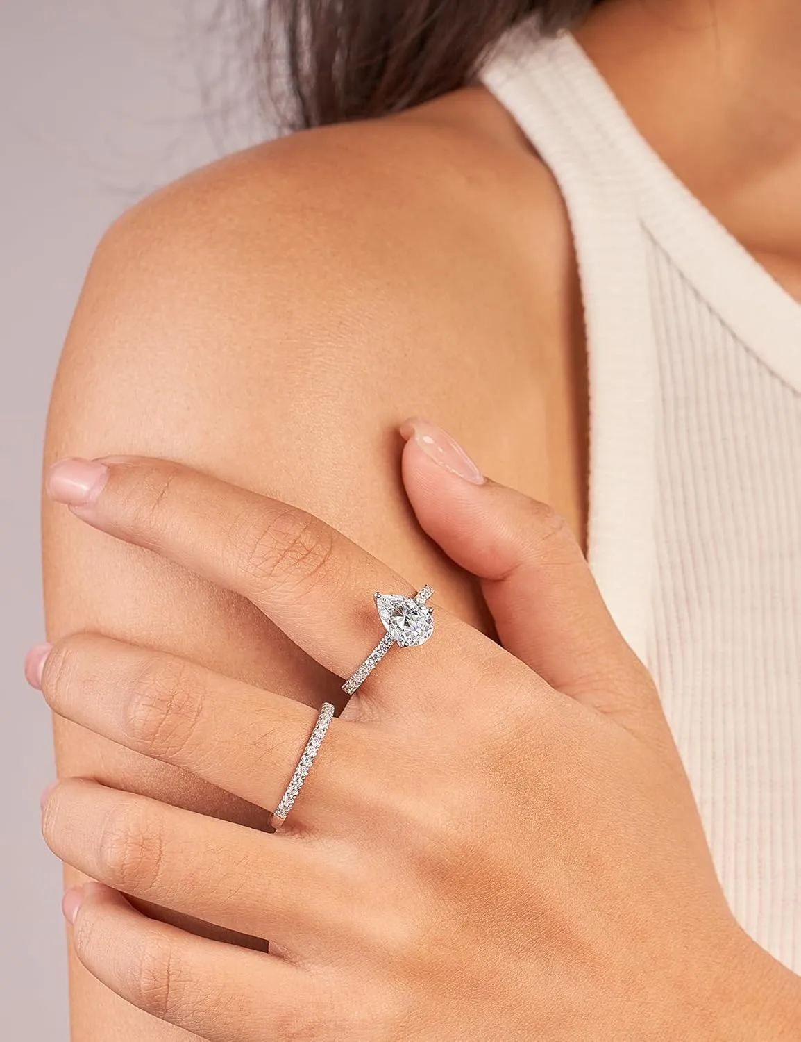 3.5CT Oval Solitaire Engagement Ring, Women's Engagement Rings, 925 Sterling Silver Fake Diamond Ring Cubic Zirconia Engagement Ring18K White Gold Plated Oval Rings for Women