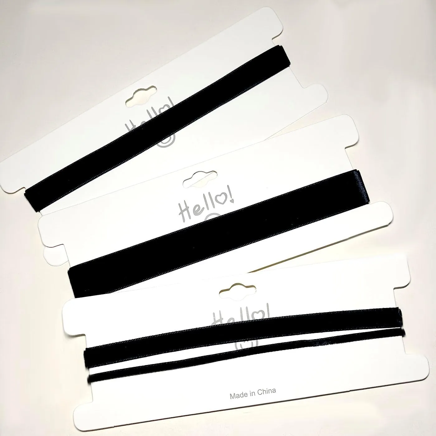4PCS Black Choker for Women Black Lace Velvet Chocker Set Layered Classic Choker Necklace Velvet Collar Adjustable Gothic Chokers