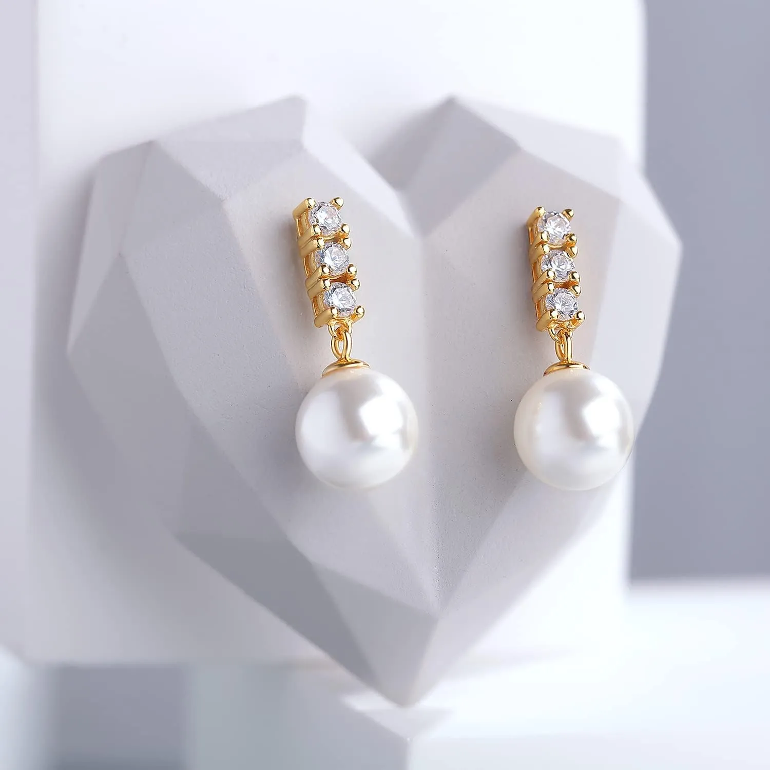 925 Sterling Silver Pearl Stud Earrings with Pearl 10MM, 3 Diamond Cubic Zirconia Pearl Diamond Earring Pearl Jewelry for Women