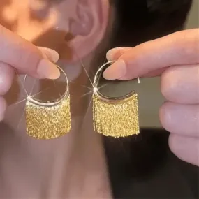 Aphro Fashion Scalloped Tassel Earrings, 18K Gold Plated Tassel Dangle Drop Earrings, Hoop Tassel Metal Earrings for Women, Gold Chain Waterfall Earrings, Gold Chandelier Earrings (#1 - Golden)