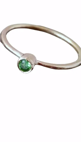 Bezel Emerald Ring, Thin Stackable Ring, Gemstone Ring,Stacking Ring,Green Ring, Bridal Ring,Gold Ring