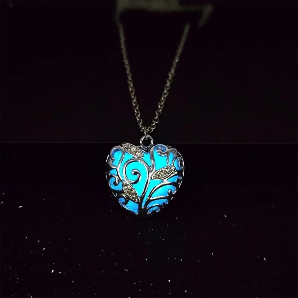 Chunky Heart Necklace Luminous Purple Red Blue Green Heart Pendant Necklace for Women Men Glow in the Dark Jewelry Gift