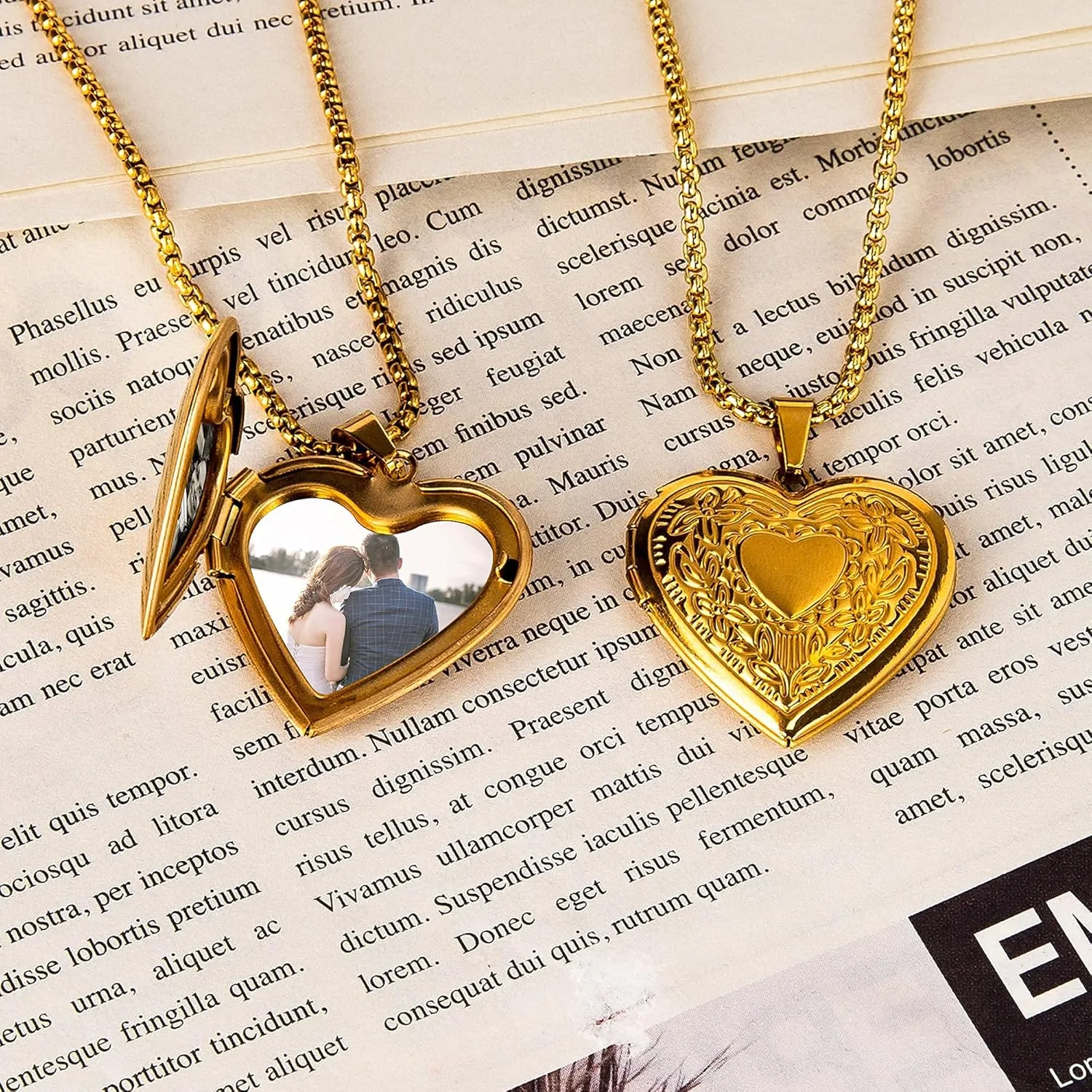 Custom Photo Heart Locket Necklace for Women, Personalized Memorial Locket Jewelry Gift for Mom Wife, Valentine's Day Birthday Anniversary