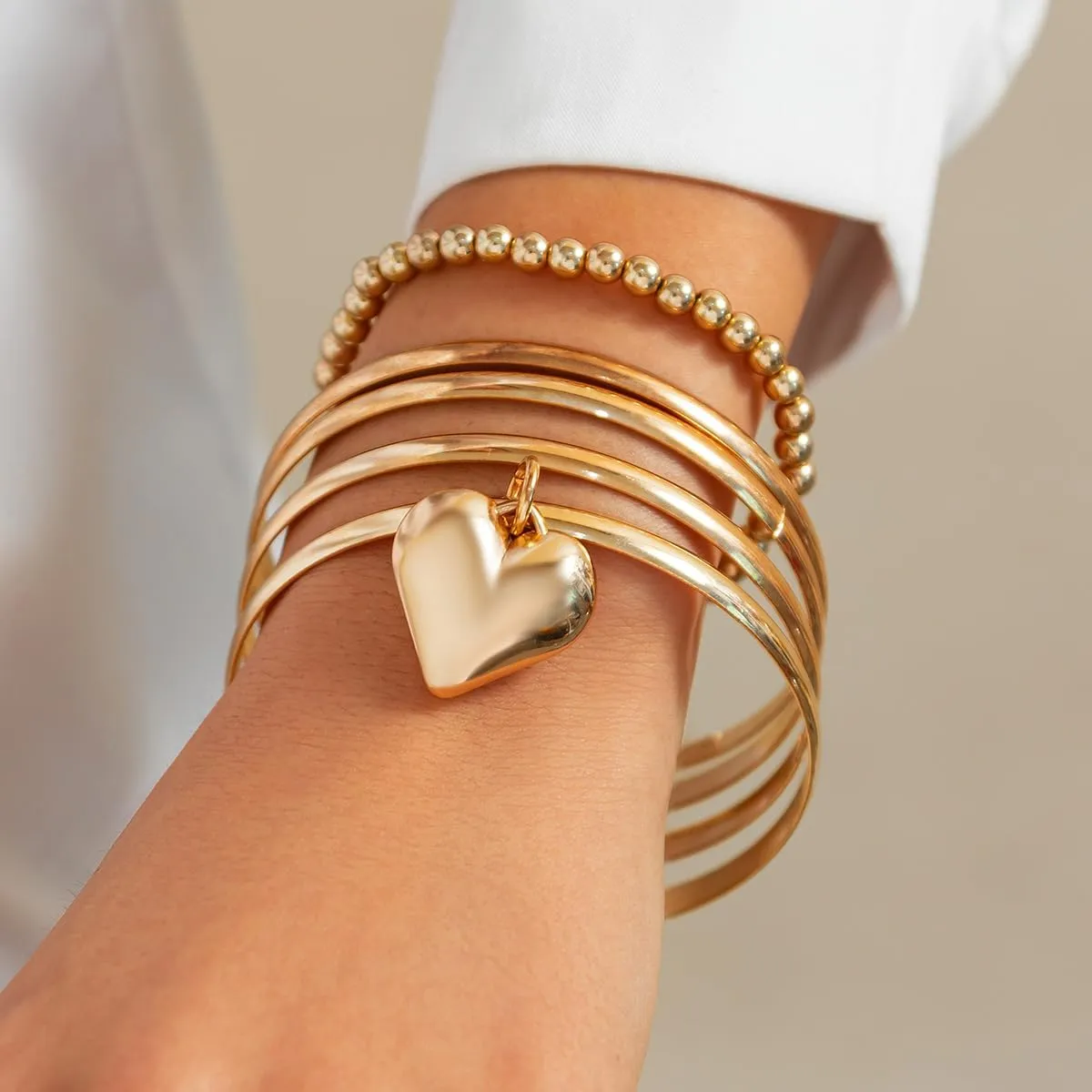 Gold Bangles Bracelets for Women Trendy Chunky Heart Pendant Charm Bracelets Stack 14K Gold Plated Multi Layer Cuff Bangles Beaded Bracelets Sets Dainty Jewelry for Gifts