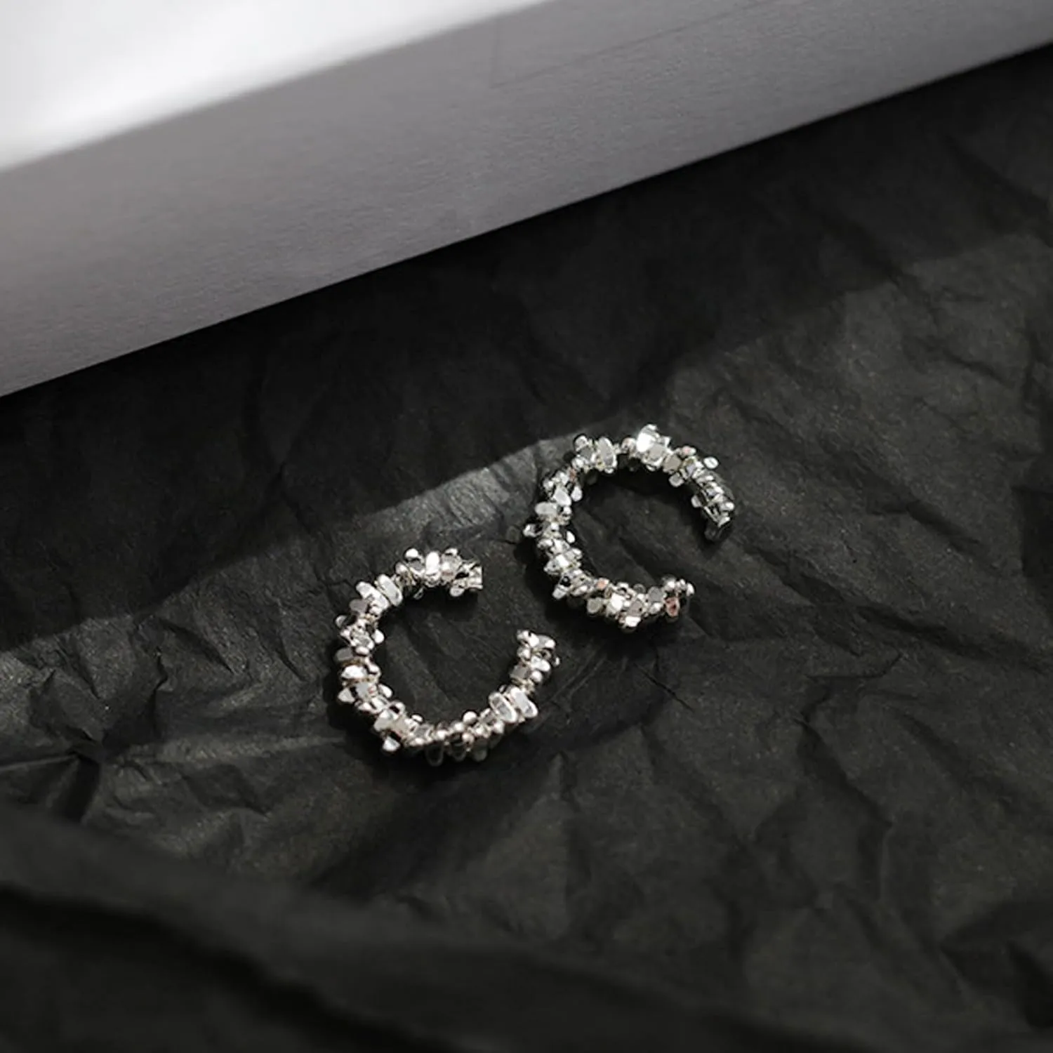 Gold Ear Cuff Earrings for Women Rhinestone Ear Cuffs Non Piercing Cartilage Clip on Earrings Minimalist Jewelry Gifts