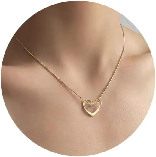 Gold Heart Necklace for Women,Cute Dainty Tiny Love Pendant Choker Chain Necklaces for Women Gift,Trendy Jewelry Gifts