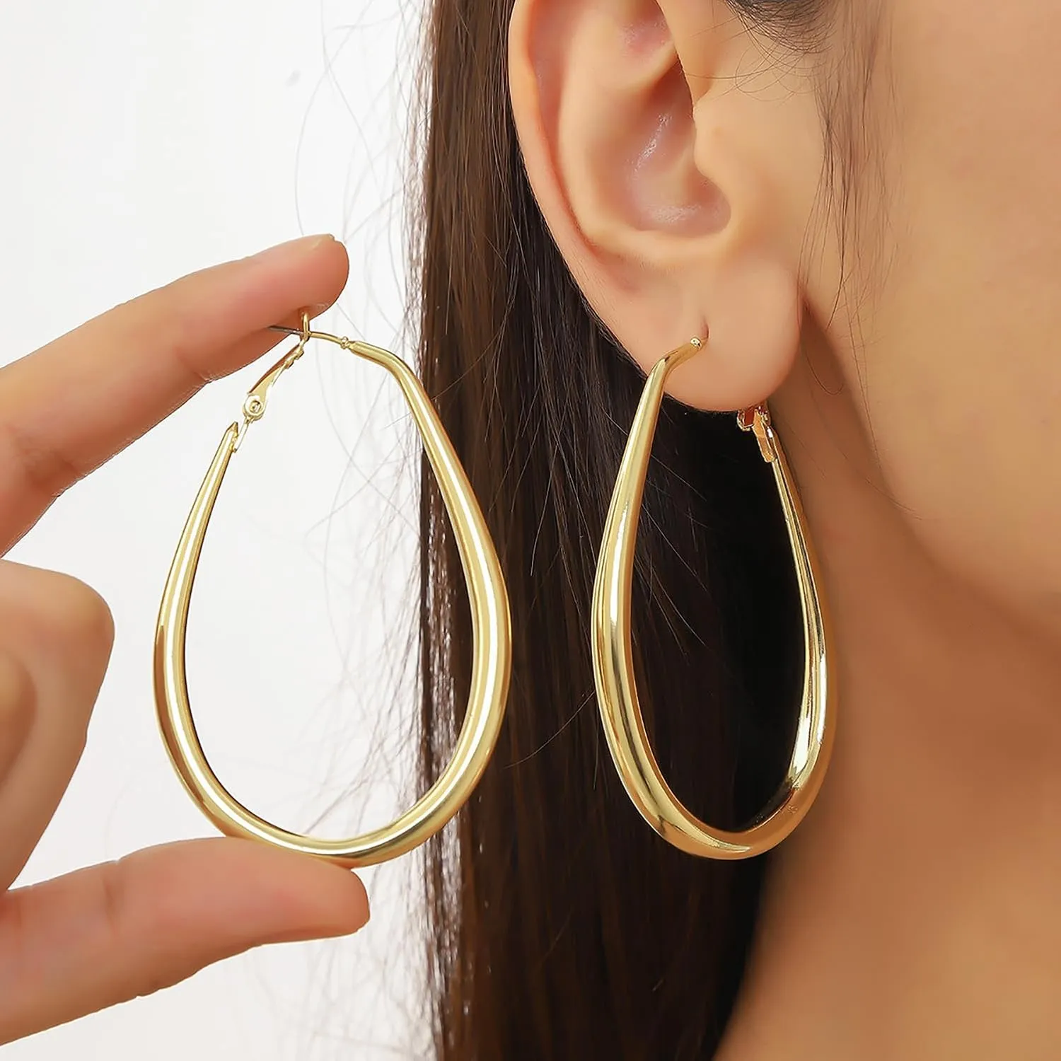 Gold Hoop Earrings for Women 14K Gold Plated Huggie Hoop Dangle Earrings Lightweight Small Gold Hoops Earrings Gold Statement Hoop Earrings Jewelry