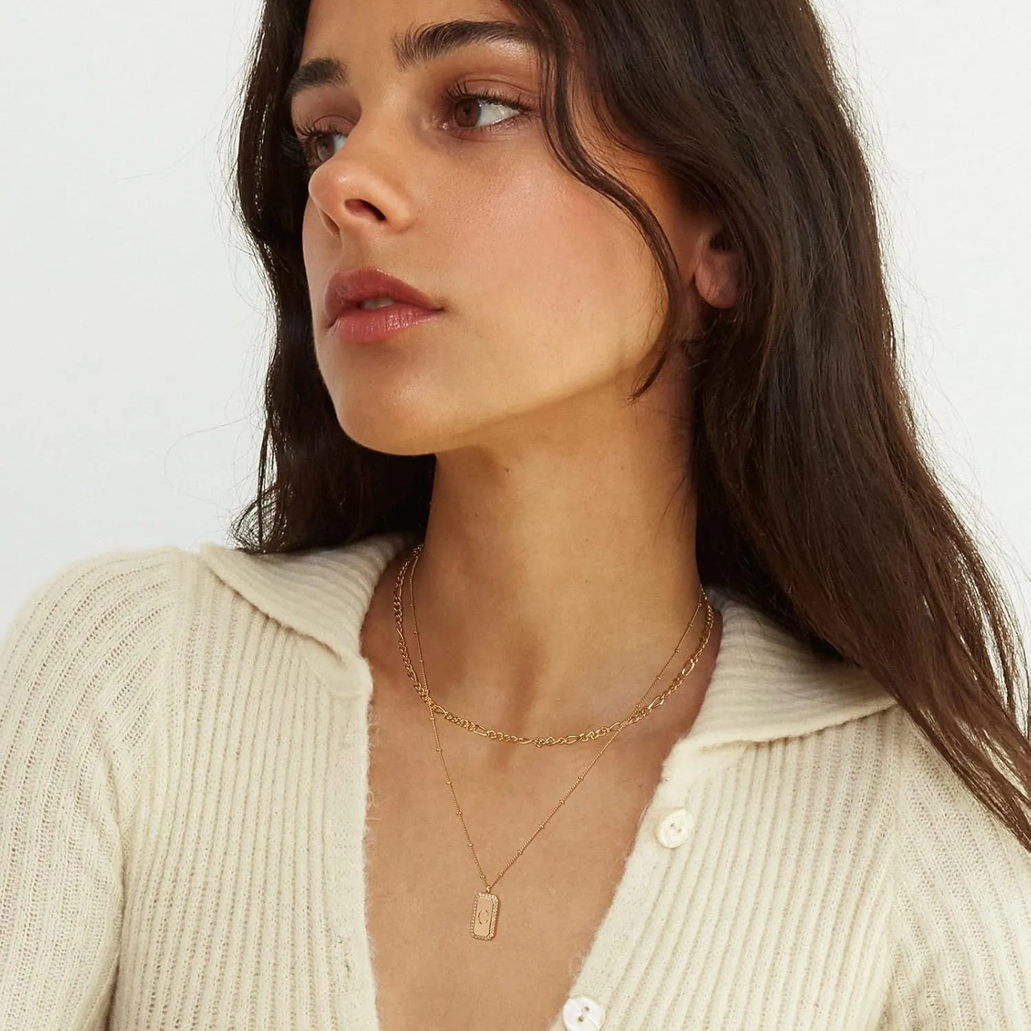 Gold Initial Necklace for Women 14K Gold Plated Figaro Chain Choker Layered Necklaces Set Bar Rectangle Pendant Necklaces Simple Dainty Letter Necklace Everyday Gold Jewelry