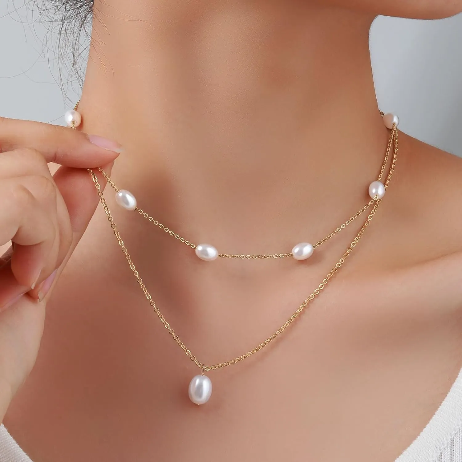 Gold Pearl Necklace for Women 14K Gold Plated Pearl Choker Layered Necklaces for Women Trendy Dainty Pearl Chain Summer Beachy Jewelry Gifts
