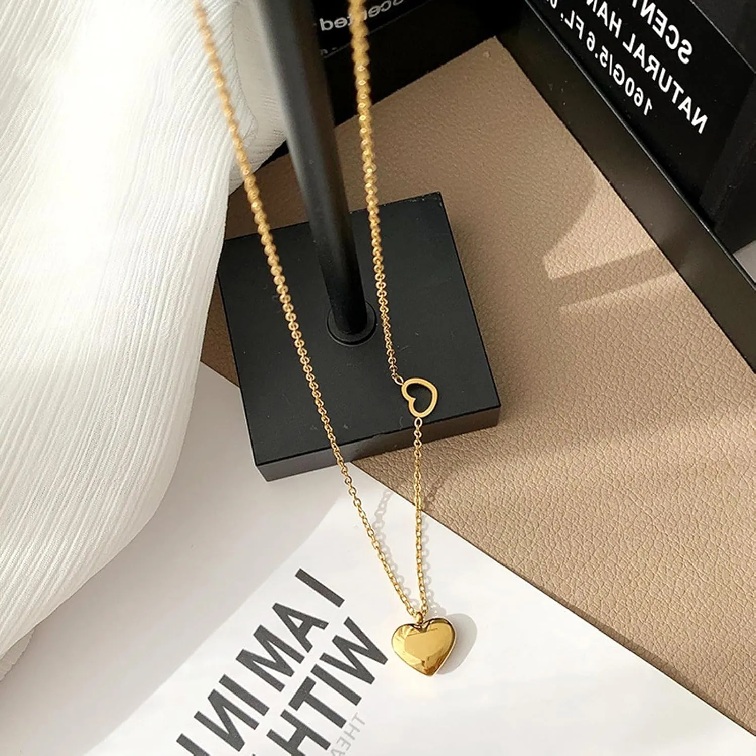 Heart Necklaces for Women Valentines Day Gifts for Her Valentines Day Necklace Trendy Chunky Gold Heart Necklace Love Heart Pendant Necklace