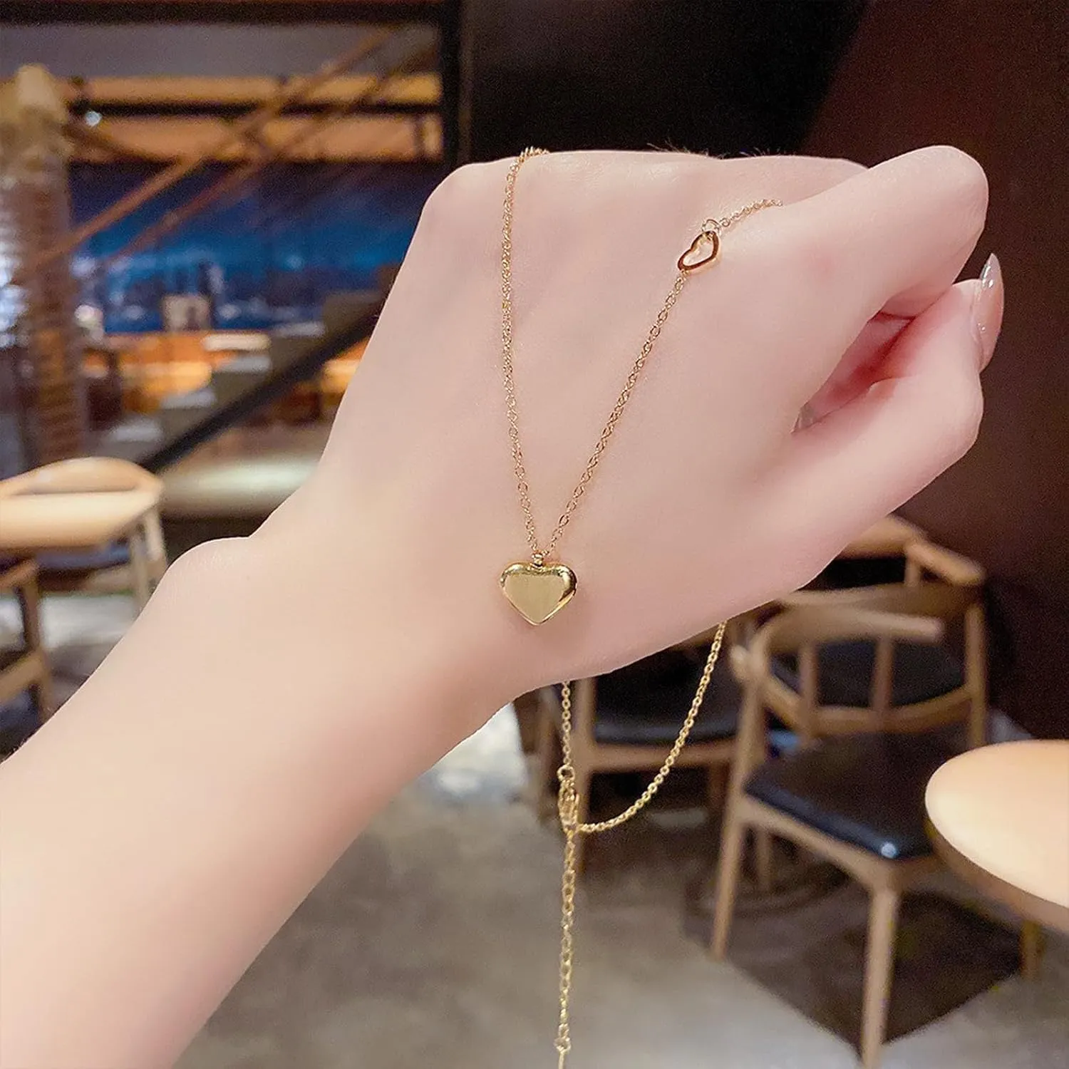 Heart Necklaces for Women Valentines Day Gifts for Her Valentines Day Necklace Trendy Chunky Gold Heart Necklace Love Heart Pendant Necklace