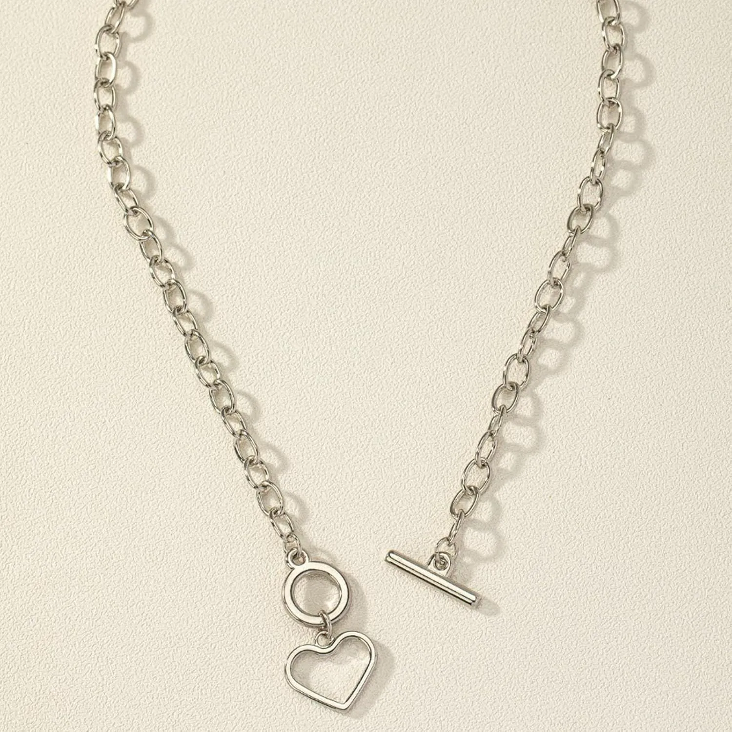 Heart Necklaces for Women Valentines Day Gifts for Her Valentines Day Necklace Trendy Chunky Gold Heart Necklace Love Heart Pendant Necklace