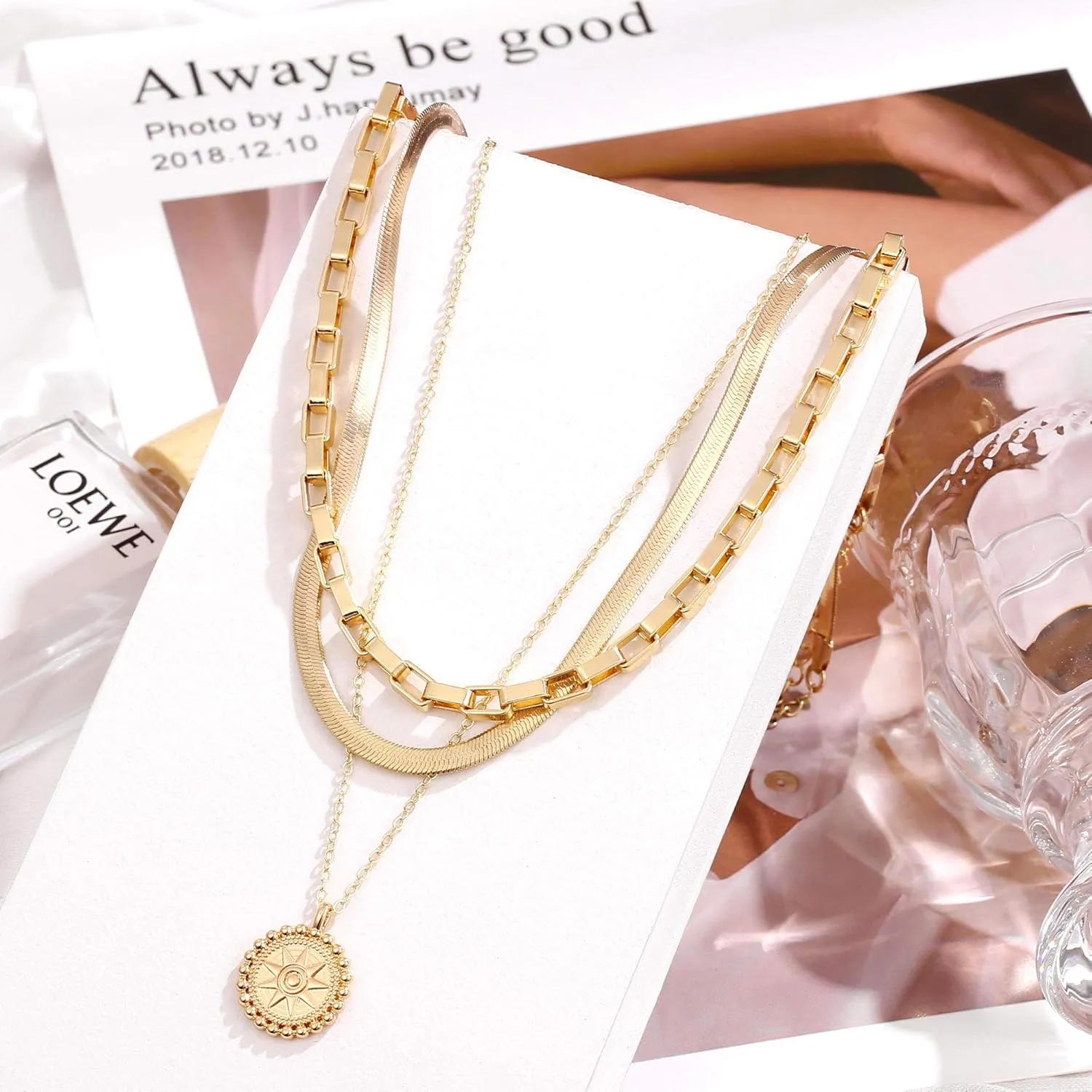 Hidepoo Gold Layered Necklaces for Women, 14K Gold Plated Dainty Coin Pendant Choker Necklace Herringbone Snake Necklace Paperclip Chain Layered Necklaces for Women Jewelry Gifts
