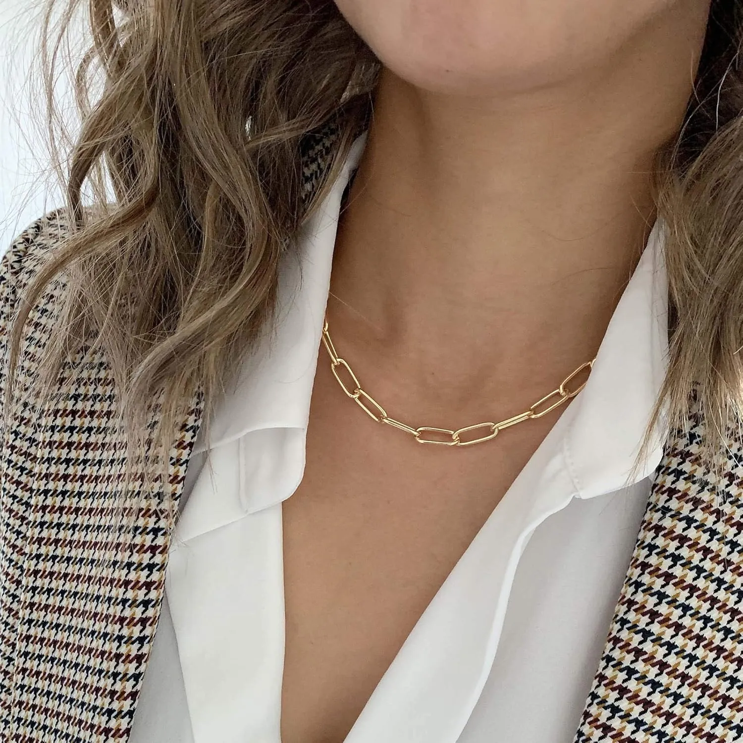 Hidepoo Gold Layered Necklaces for Women, 14K Gold Plated Dainty Coin Pendant Choker Necklace Herringbone Snake Necklace Paperclip Chain Layered Necklaces for Women Jewelry Gifts