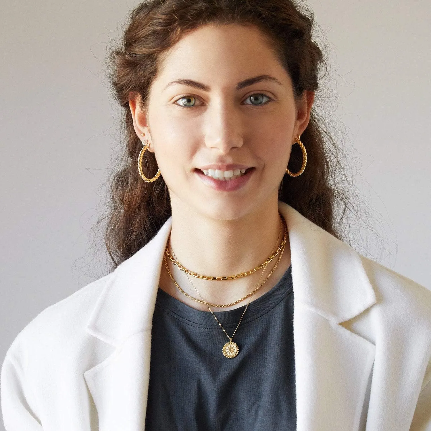 Hidepoo Gold Layered Necklaces for Women, 14K Gold Plated Dainty Coin Pendant Choker Necklace Herringbone Snake Necklace Paperclip Chain Layered Necklaces for Women Jewelry Gifts