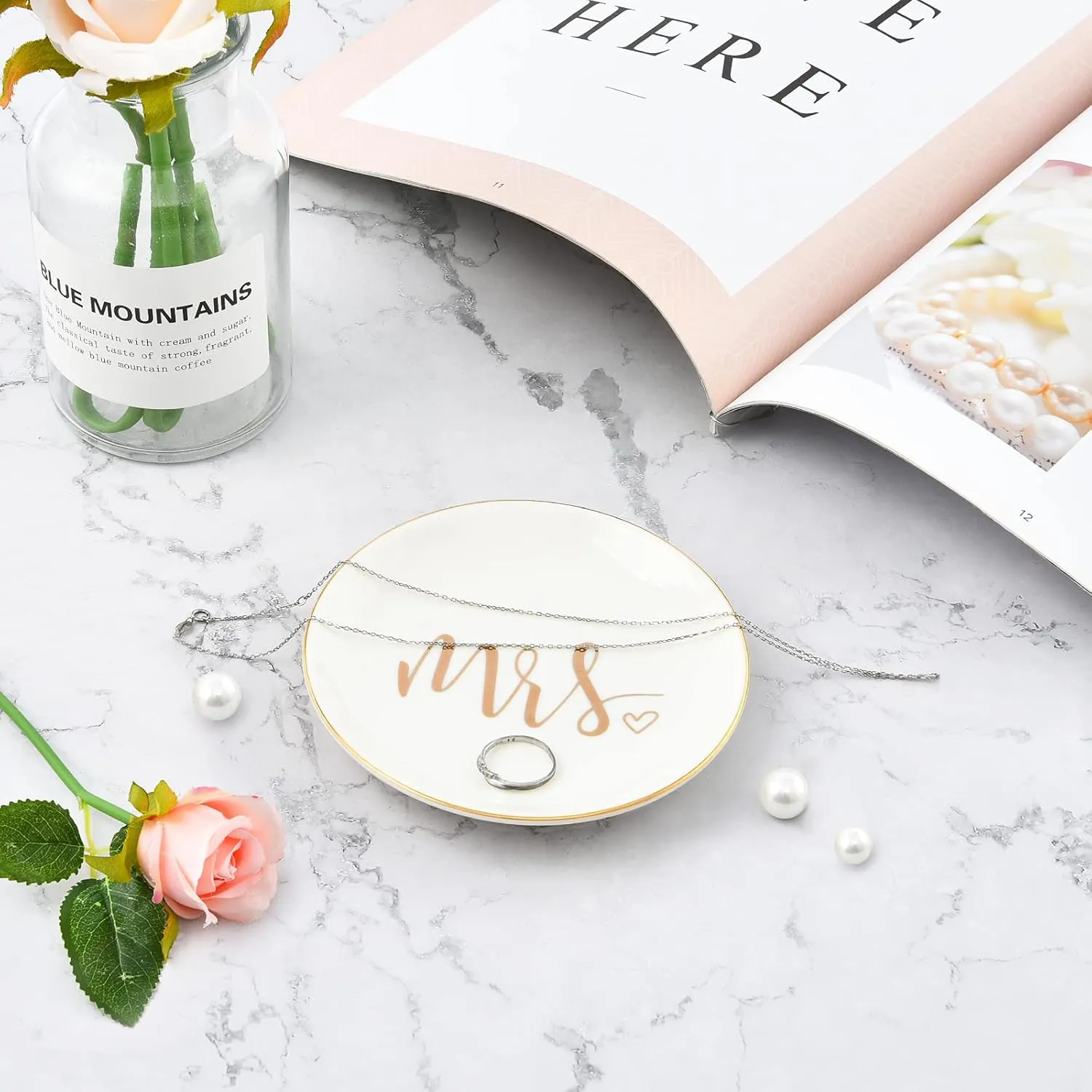 Homlouue Engagement Gift for Women, Engagement Ring Dish Mrs Jewelry Dish Wedding Ring Holder, Wedding Gifts for Bride Engagement Gifts for Her