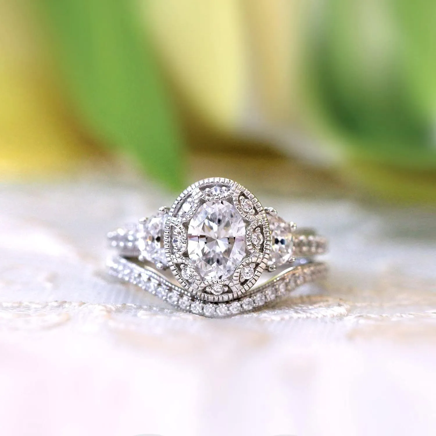 Lady 2Pcs Rhinestone Rings Set for Lady Inlaid Zircon Engagement Rings CZ Simulating Diamond Proposal Rings (Silver, 6)