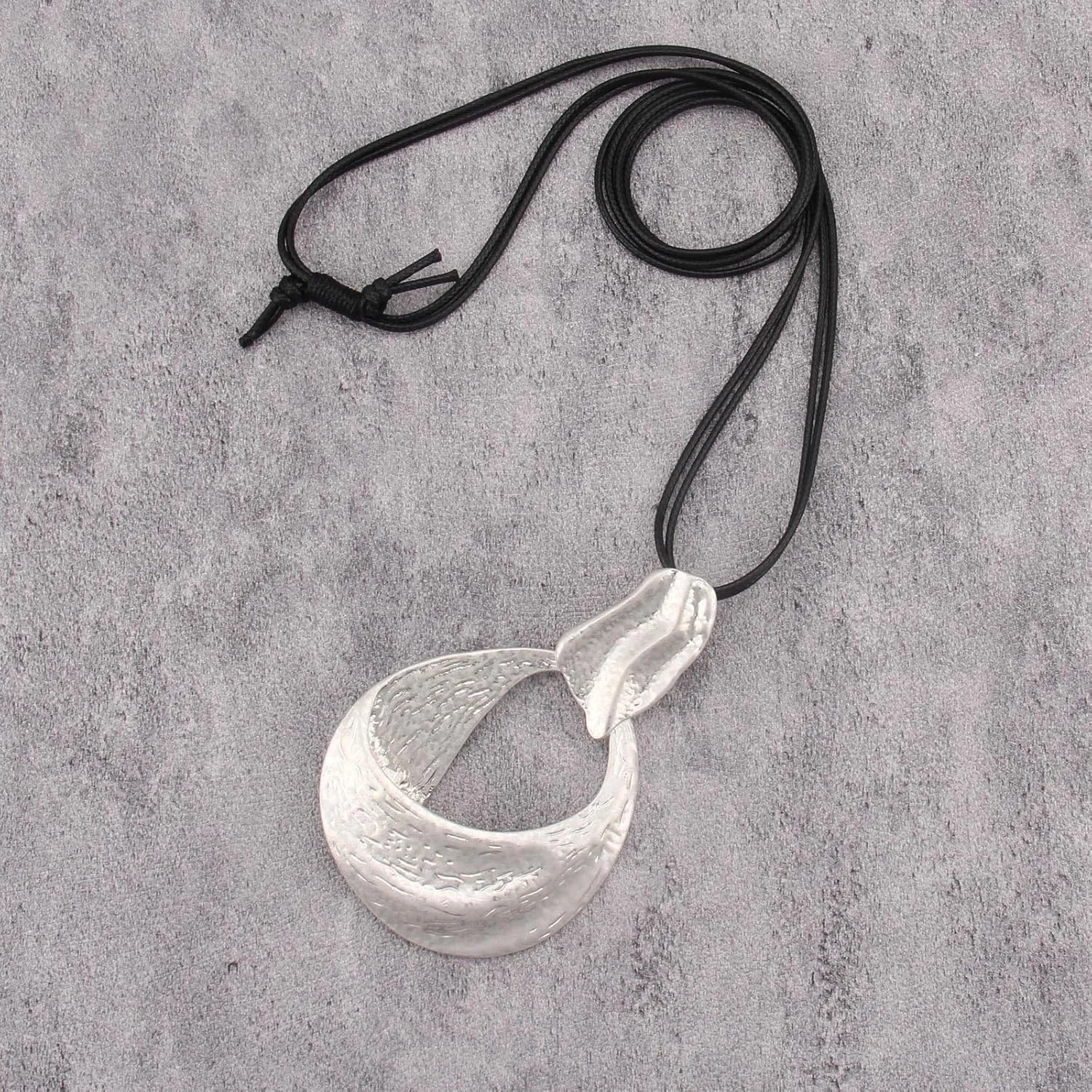 Leather Necklace for Women Large Pendant Hippie Choker Necklace Vintage Sweater Necklace Chunky Boho Necklaces for Women