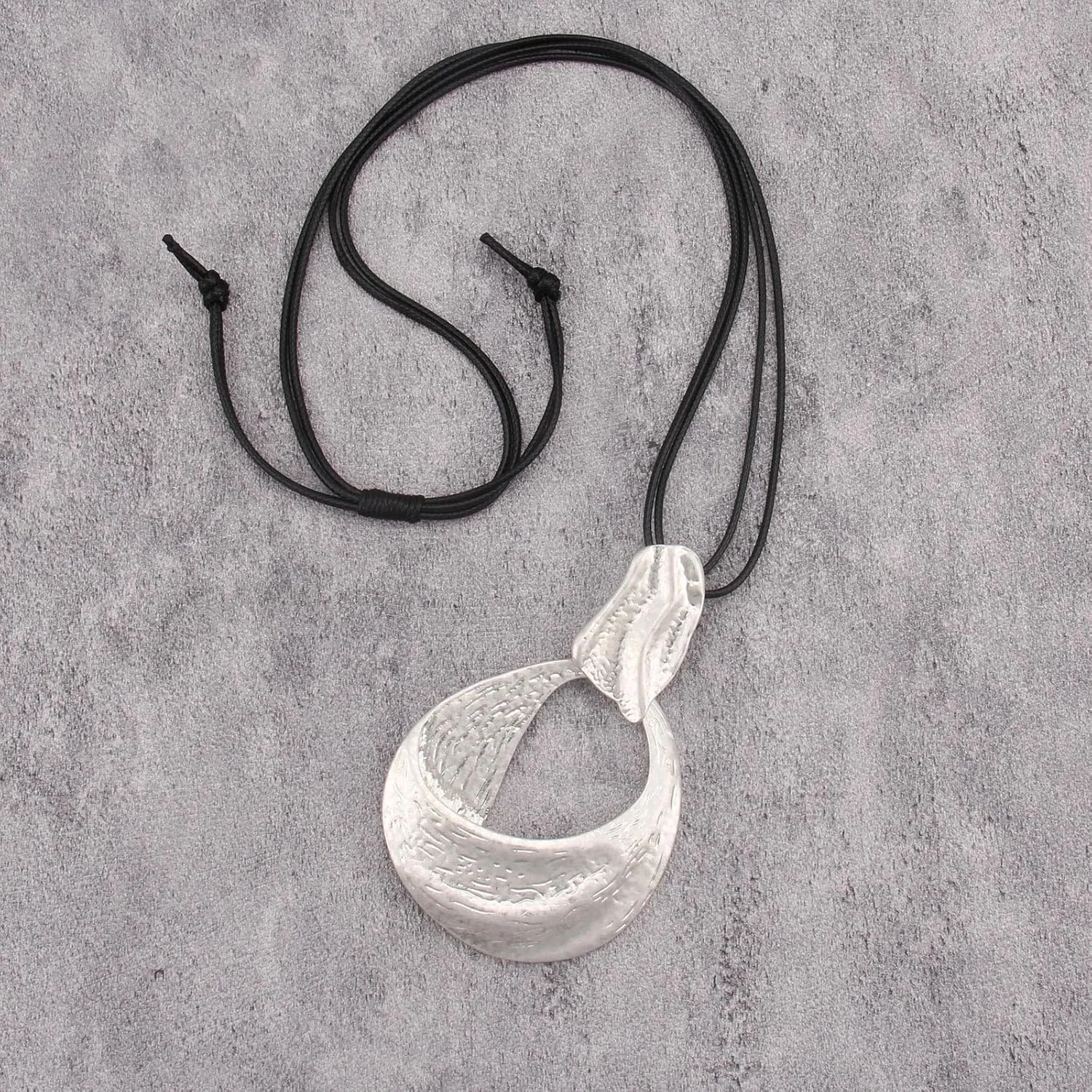 Leather Necklace for Women Large Pendant Hippie Choker Necklace Vintage Sweater Necklace Chunky Boho Necklaces for Women