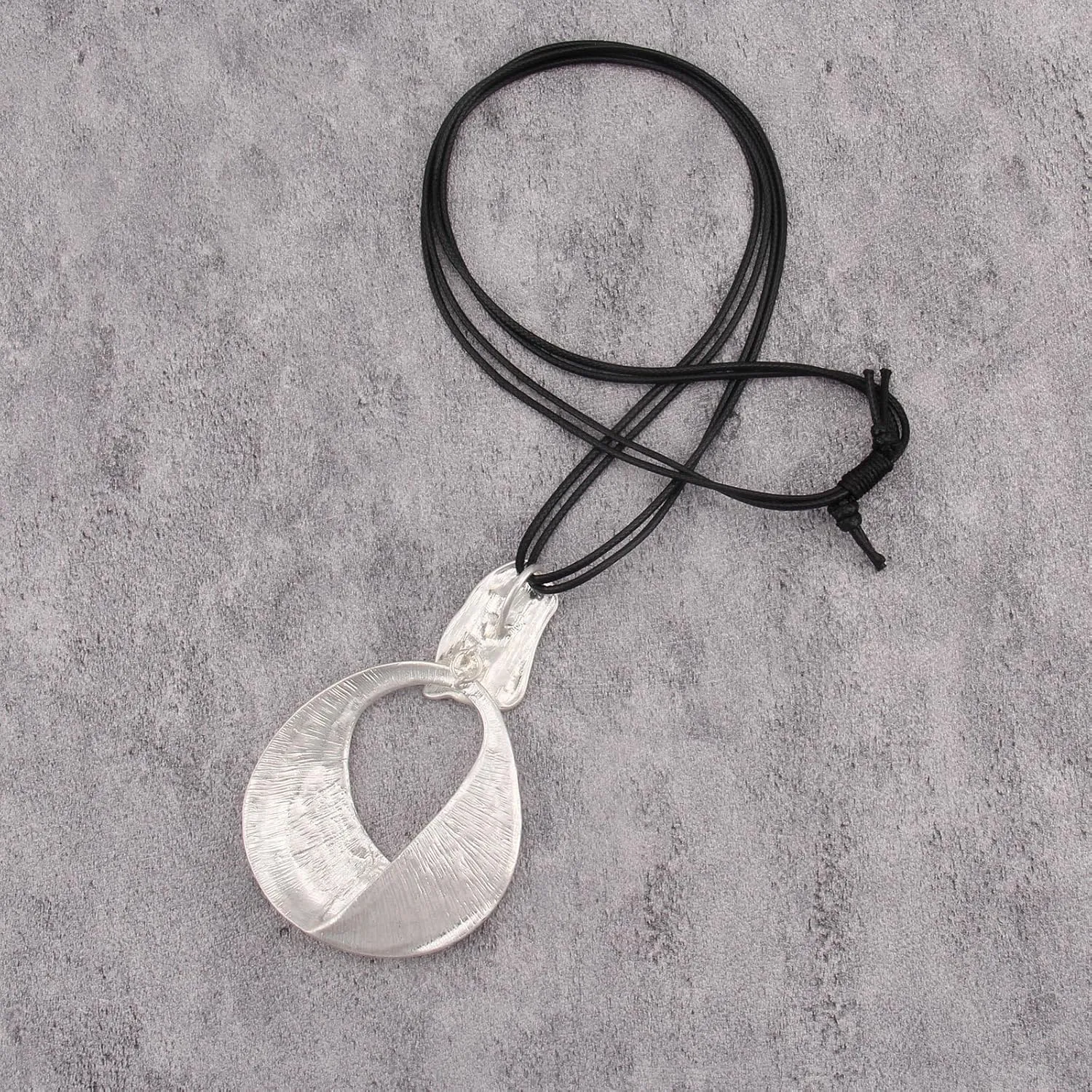 Leather Necklace for Women Large Pendant Hippie Choker Necklace Vintage Sweater Necklace Chunky Boho Necklaces for Women