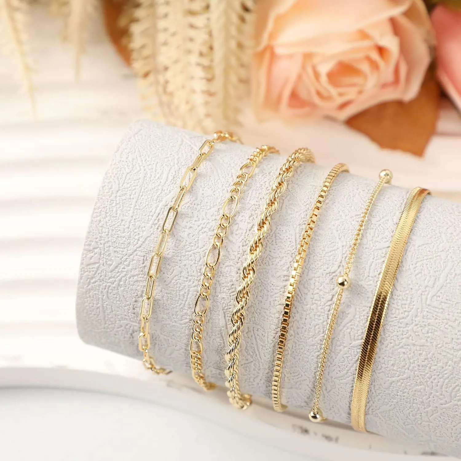 MIDEEO Dainty Gold Layered Bracelet for Women 14K Gold Plated Layered Bracelet Set Layering Bracelets Simple Satellite Box Coins Beaded Layering Set Women Jewelry Gift