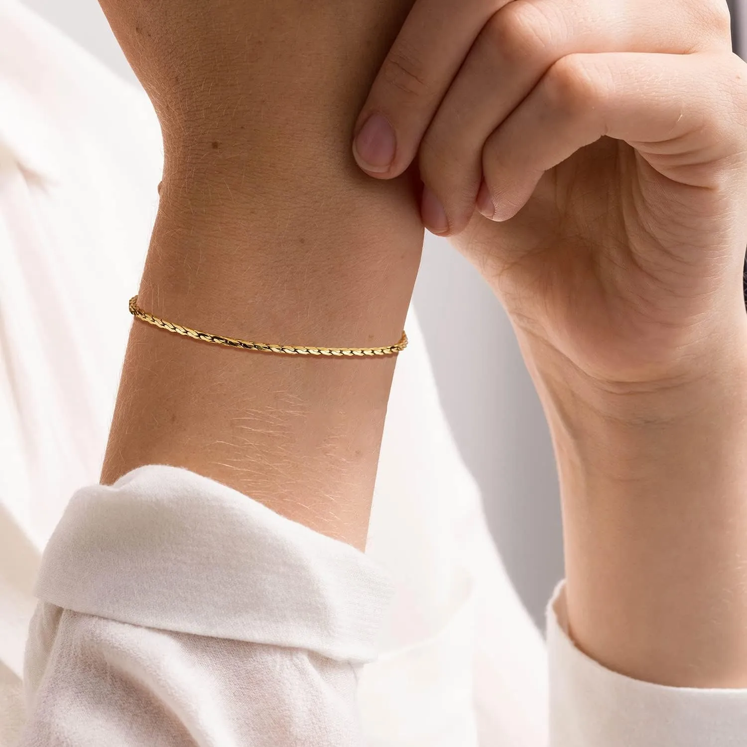 MTMY Gold Chain Bracelet for Women,18K Gold Vacuum Plated Dainty Adjustable Link Bracelet Snake Chain/Beads Chain/Heart Chain/Paperclip Chain Bracelet