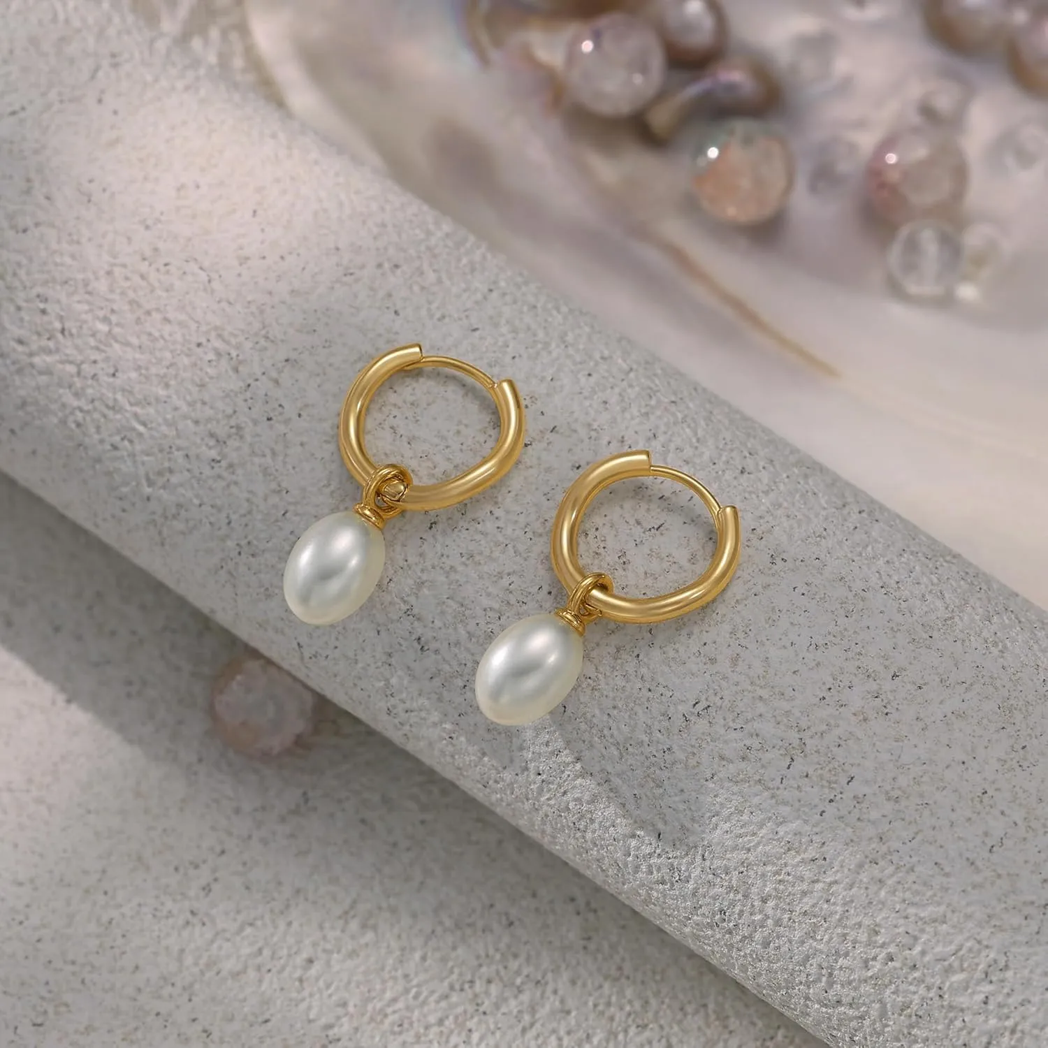 Pearl Earrings for Women, Dainty Gold Hoop Earrings Pearl Earrings for Women Trendy 14k Gold Plated Pearl Drop Earrings Hoops Hypoallergenic Pearl Huggie Earrings Gold Earrings Jewelry Gifts