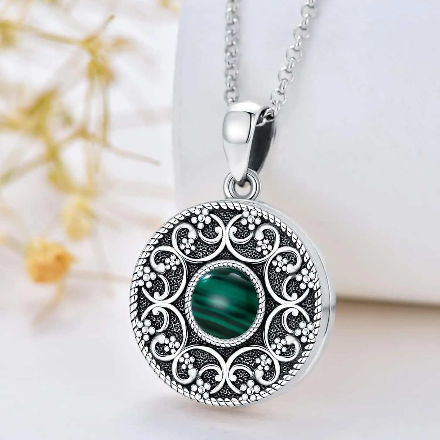 Round Locket Necklace 925 Sterling Silver Picture Locket Necklace That Holds 2 Pictures Locket Jewelry Gifts for Women