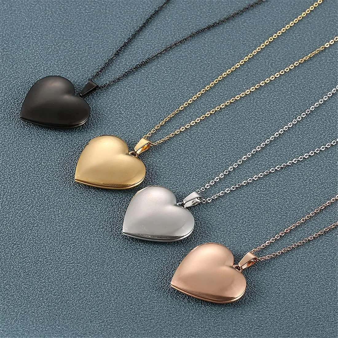 RWQIAN Personalized Heart Locket Necklace Custom Photo Locket Necklace for Women Picture Locket Pendant Necklace Engraved Any Text & Symbols Customized Lockets