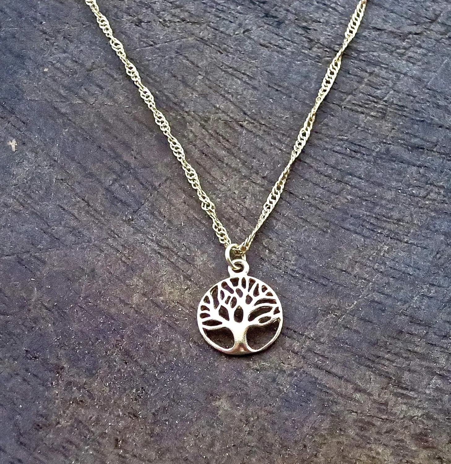 Tree of life necklace pendant, 14k Gold plating family tree pendant, Tree charm pendant (Round)